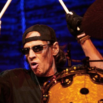 Ha mort Scott Asheton dels Stooges Ha mort Scott Asheton dels Stooges