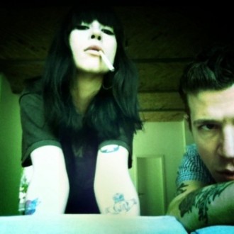 Dum Dum Girls i Crocodiles uneixen forces i creen Haunted Hearts