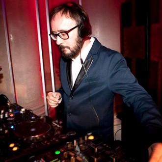 La Cançó de Capçalera de… Dj Coco La Cançó de Capçalera de… Dj Coco